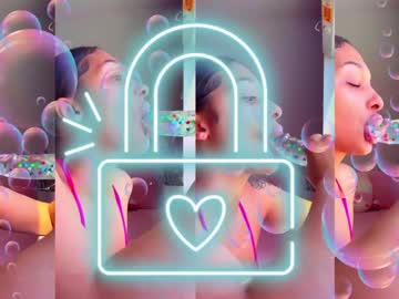 webcam girl princess_cece live cam image #9861597