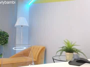 webcam girl lovlybambi live cam image #7496456
