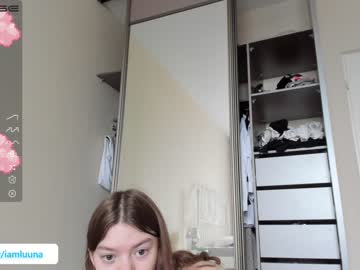 webcam girl mxxnsxsul live cam image #4171251
