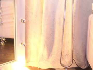 webcam girl eva_fashionista live cam image #8928686