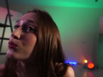 webcam girl _meganmeow_ live cam image #9357895