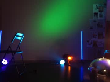 webcam girl _meganmeow_ live cam image #9032400