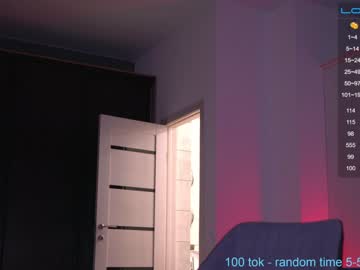 webcam girl sweetkira555 live cam image #7885800