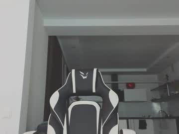 webcam man fixsicki live cam image #9830343