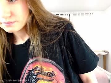 webcam girl ambertan1 live cam image #8589776