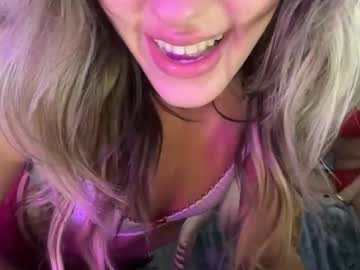 webcam girl themykalaxo live cam image #13011692