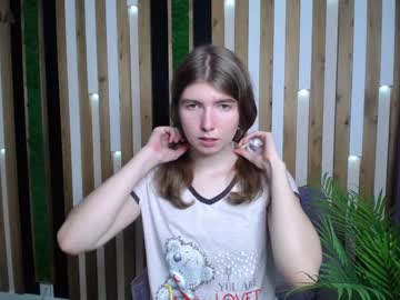webcam girl annie_lil live cam image #95846