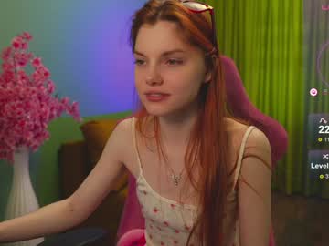 webcam girl katy_ethereal live cam image #11680650