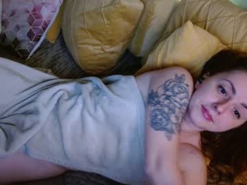 webcam girl juicy_peach88 live cam image #4622341