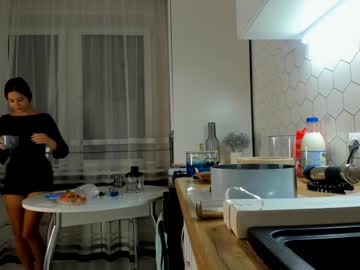 webcam girl emilybatee live cam image #7611208