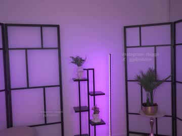 webcam girl gigi_ulala live cam image #10263196