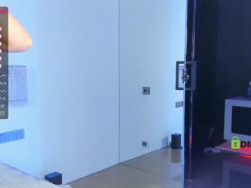 webcam girl lonelyflowerr live cam image #4328727