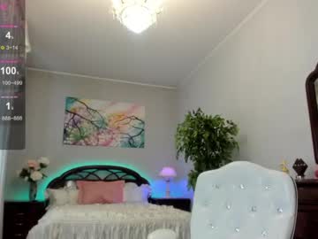 webcam girl flower_nicole live cam image #10479156