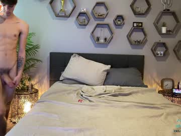 webcam man twinkzz101 live cam image #806679
