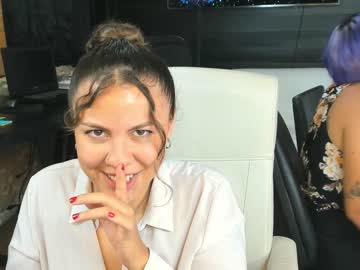 webcam girl daily_stories live cam image #6481092