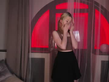 webcam girl betty_blush live cam image #4414152