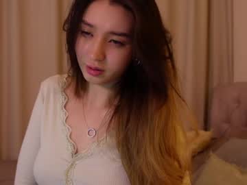 webcam girl sarasuo live cam image #10258770