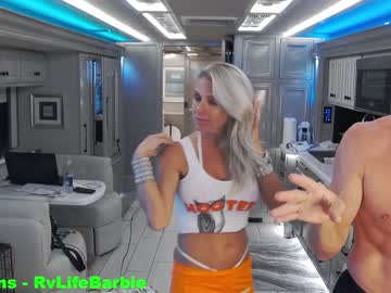 webcam girl rvlifebarbie live cam image #2483740