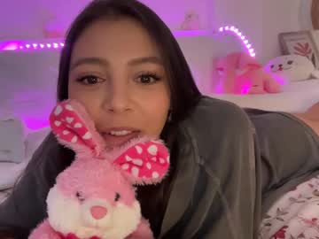 webcam girl keirasworld live cam image #12666168