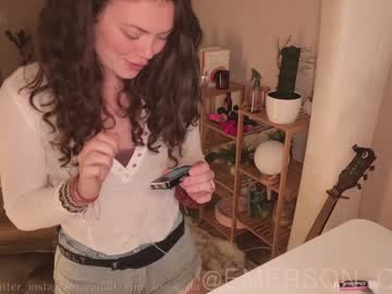 webcam girl emersoncane live cam image #2551531