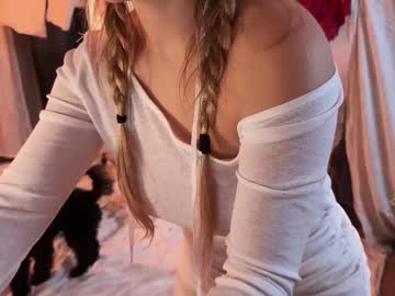 webcam girl kristyspiritedaway live cam image #12328353