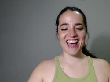 webcam girl melaniebiche live cam image #3358704