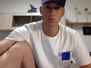webcam man youcan__ live cam image #2795539