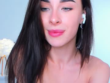 webcam girl uwunikaa live cam image #9012612