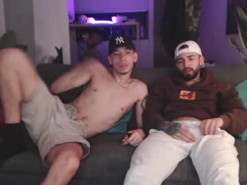 webcam man fratguysonline live cam image #3492304
