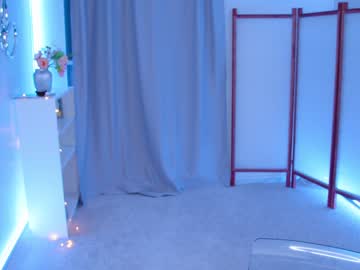 webcam girl silent_chill live cam image #3827565