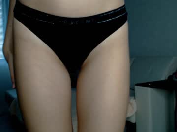 webcam girl amourvenenum live cam image #3272492