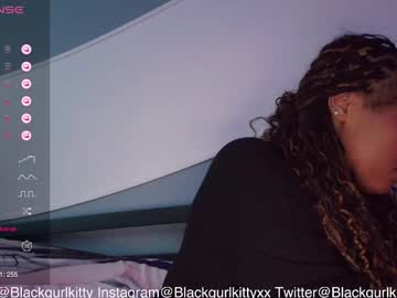 webcam girl blackgurlkitty live cam image #11085257