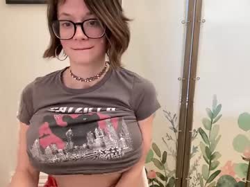 webcam girl naomi_reah live cam image #8923757