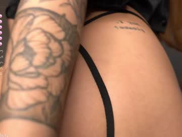 webcam girl kalisa_pearl live cam image #10475673