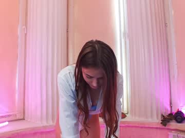 webcam girl luna_drips live cam image #2567072