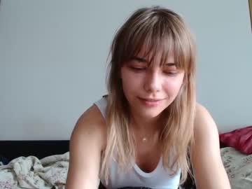 webcam girl stella_9 live cam image #2411438