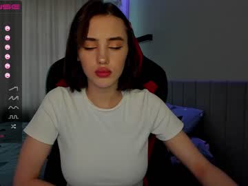 webcam girl angella_kleee live cam image #2266874