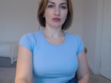 webcam girl mallinia live cam image #12191590