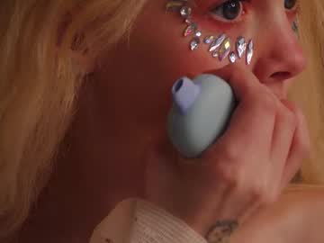 webcam girl little_anitta live cam image #12462995