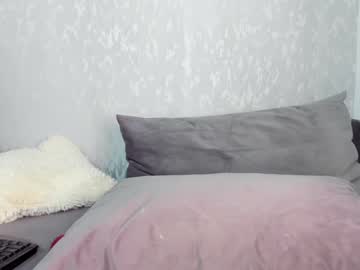 webcam girl kitty_hotx live cam image #5567672