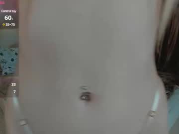 webcam girl yourfuture_wife live cam image #12288617