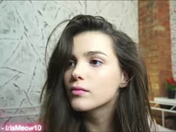 webcam couple emiliacourtney live cam image #7864124