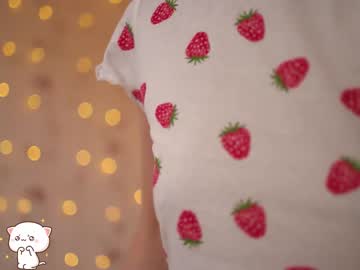 webcam girl tiny_miracle live cam image #8997752