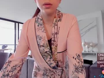 webcam girl emma_lu1 live cam image #1636912