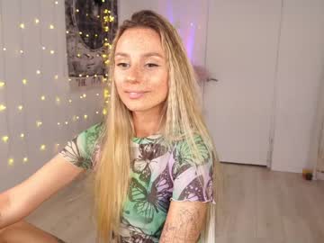 webcam girl artease live cam image #7274818