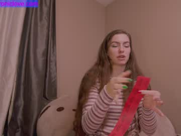 webcam girl chroniclove live cam image #4475850