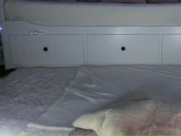 webcam girl roxy_blue_eyed_ live cam image #5920227