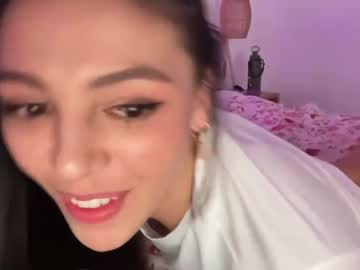 webcam girl keirasworld live cam image #12954181