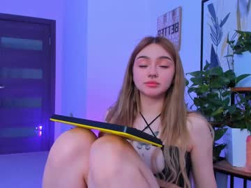 webcam girl elizabeth__gray live cam image #4984194