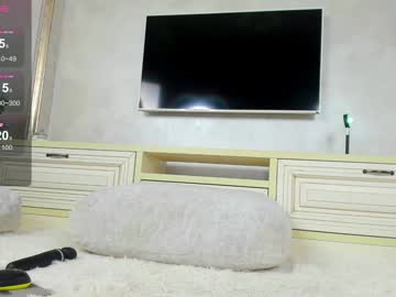 webcam girl lesley_999 live cam image #10541143